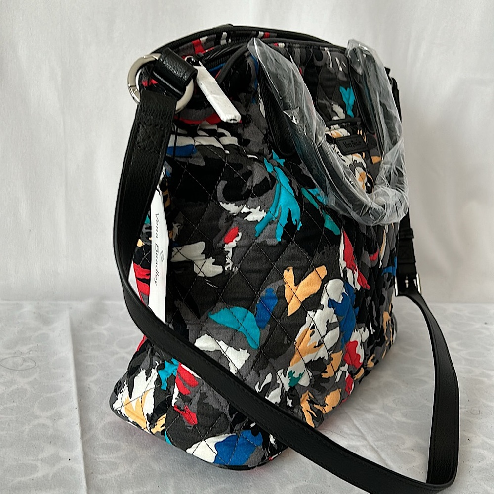 Vera Bradley NWT Black Splash Floral Satchel Bag Purse 🌺🌺 - Picture 6 of 8